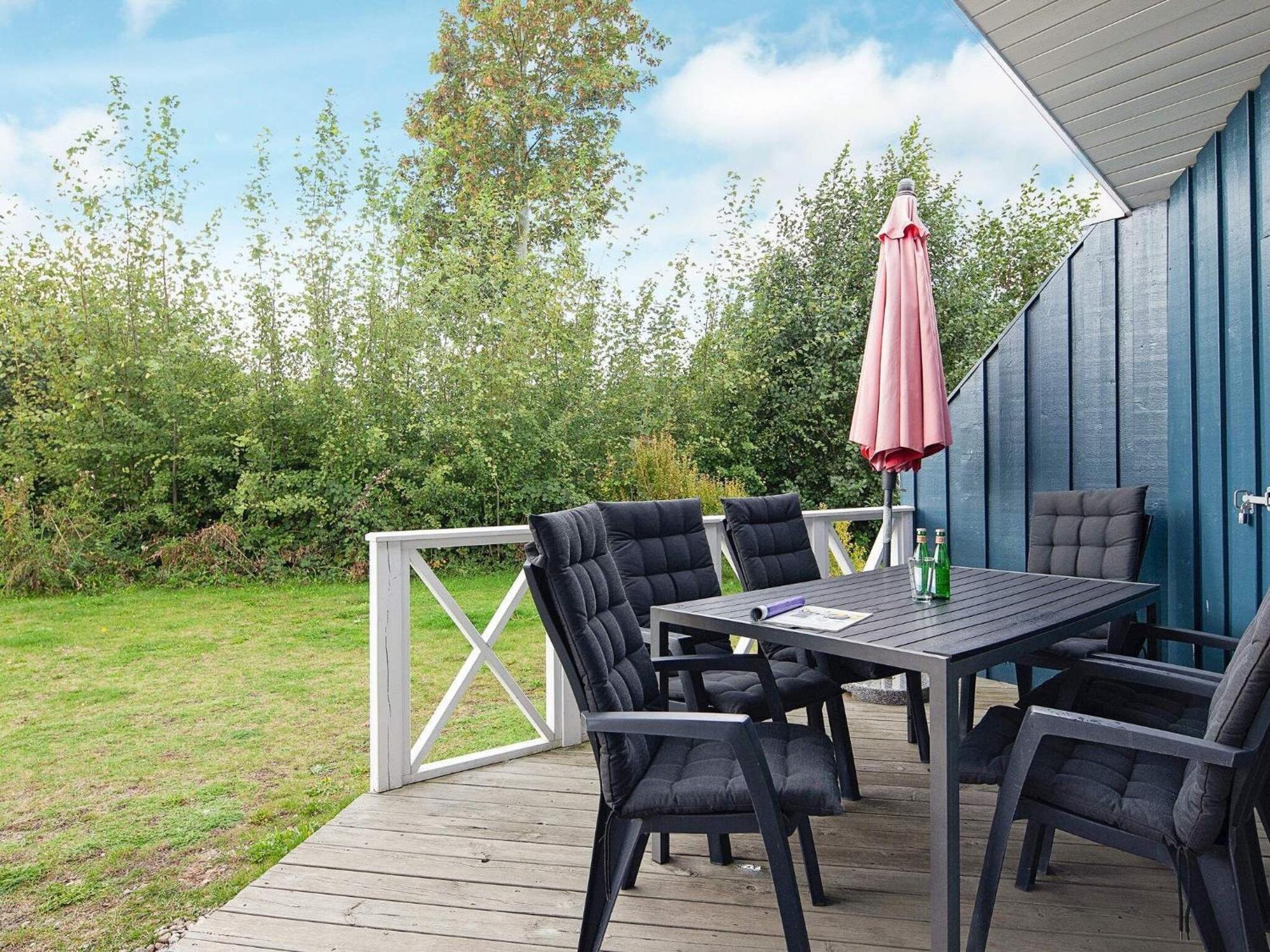 5 Person Holiday Home In 그로미츠 외부 사진
